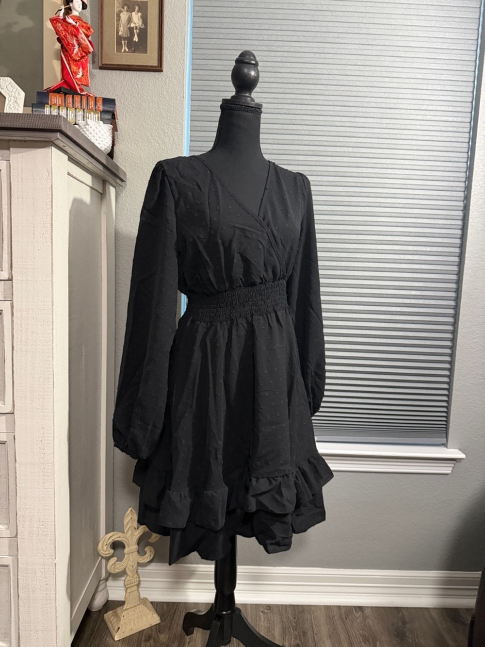 Rooscier women’s wrap vneck Black Long-Sleeve Smocked Waist Ruffle Dress size sm